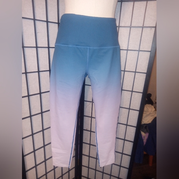 Zella Blue and Purple Ombré Yoga Pants NWOT - Picture 4 of 6